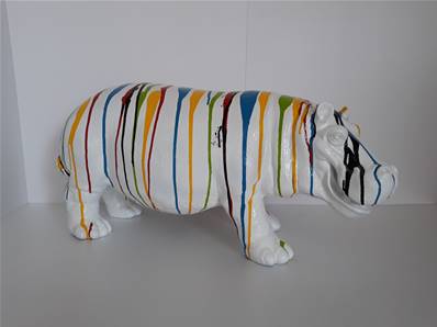 Sculpture en resine hippopotame coloré L-60cm
