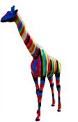 Sculpture en Résine d'une Girafe Multicolore - 340cm