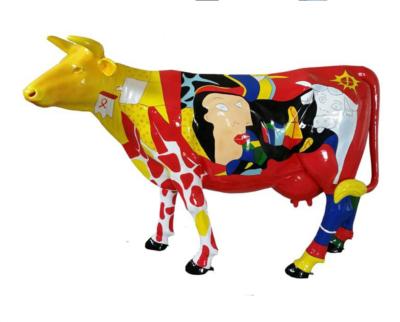 Sculpture Vache en résine décors  PICASSO - L 225cm